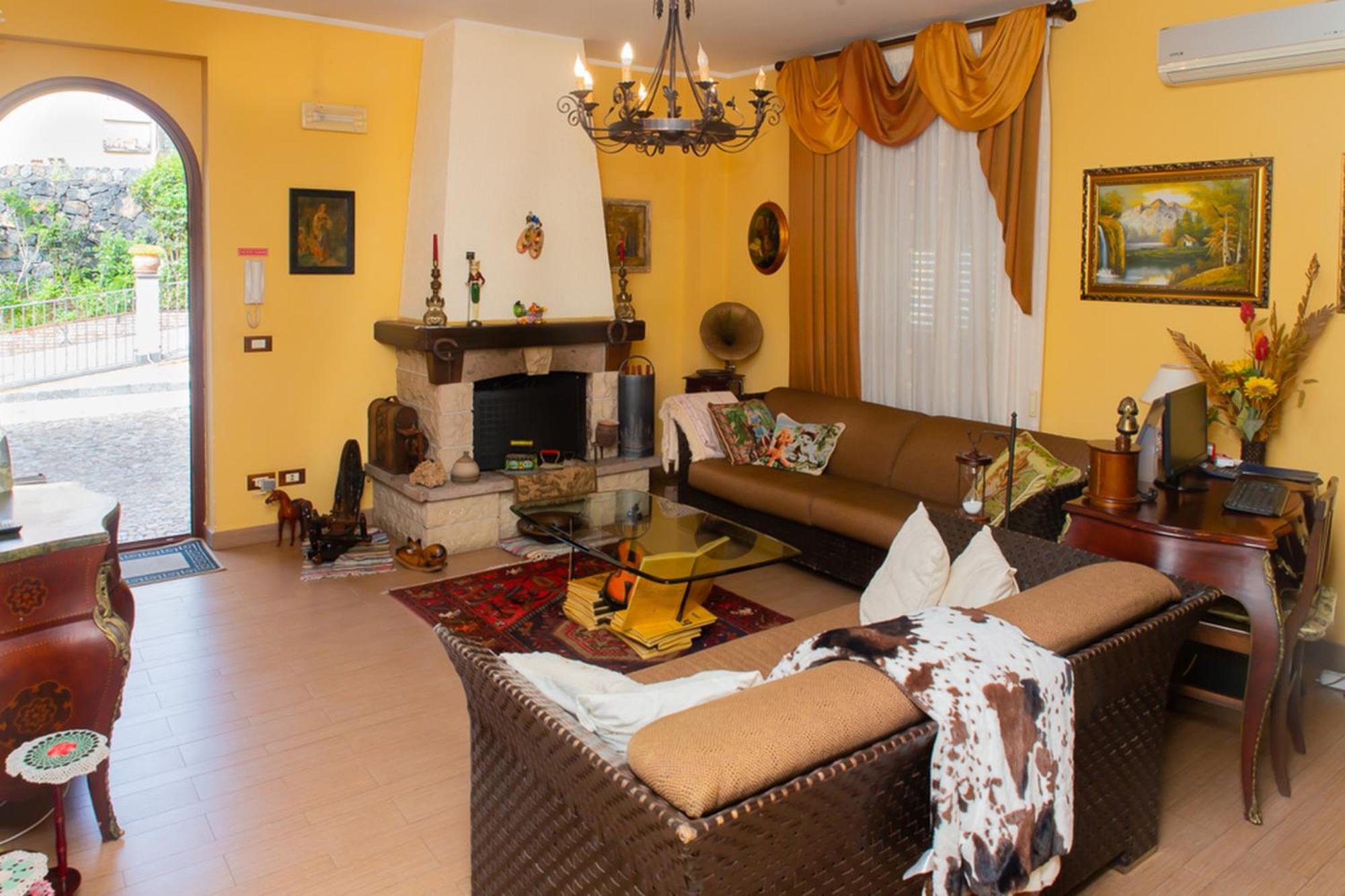 פיומפרדו די סיציליה B&B Villa Liliya מראה חיצוני תמונה