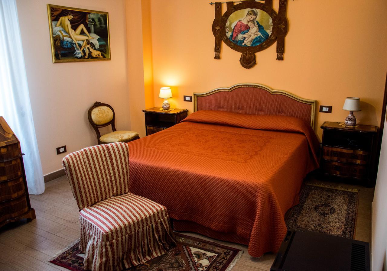 פיומפרדו די סיציליה B&B Villa Liliya מראה חיצוני תמונה